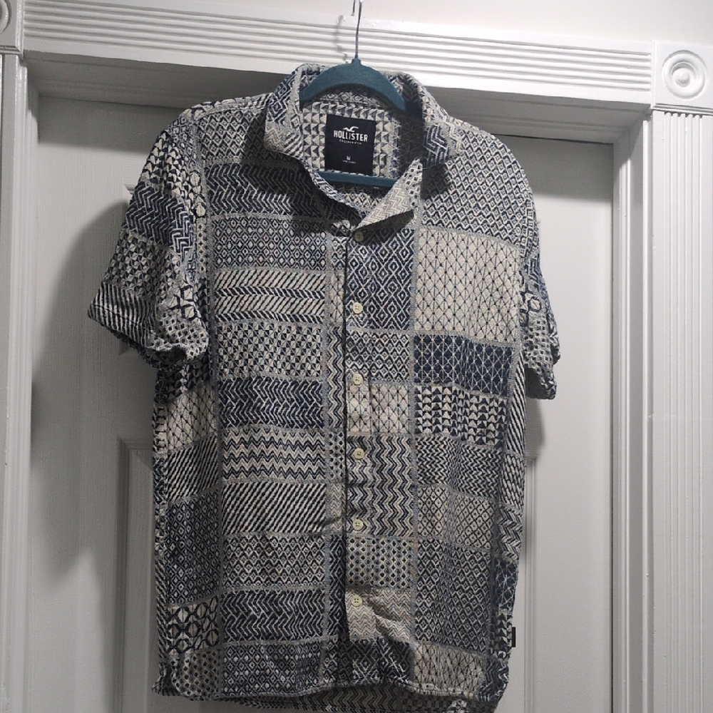 Hollister‎ Men's Blue and White Patterned Shirt
